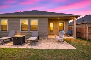 945 English Dr, Aubrey, TX 76227 - Photo 26