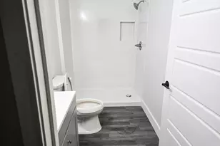 121 Windom St, Farmersville, TX 75442 - Photo 6