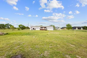 335 County Road 2100, Corsicana, TX 75110 - Photo 28