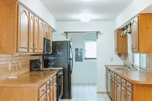 2609 Treeview Dr, Arlington, TX 76016 - Photo 12