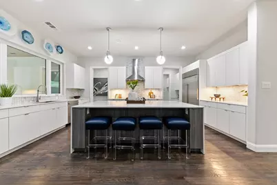 4028 Courtshire Drive, Dallas, TX 75229 - Photo 6