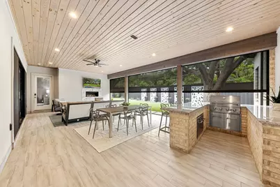 4028 Courtshire Drive, Dallas, TX 75229 - Photo 32