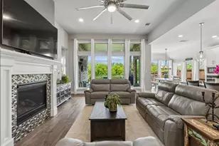 1301 Appaloosa Dr, Aubrey, TX 76227 - Photo 2