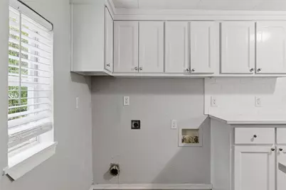 127 E Walker Street, Denison, TX 75021 - Photo 18