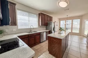 4300 Windy Meadow Dr, Corinth, TX 76208 - Photo 6