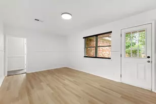 7324 Oakland Ln, North Richland Hills, TX 76180 - Photo 16