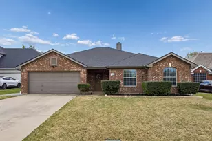 413 Highview Cir, Royse City, TX 75189 - Photo 2
