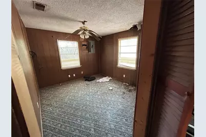 2104 Peterson, Denison, TX 75020 - Photo 6