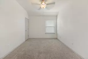 3208 Heathrow Rd, Mesquite, TX 75181 - Photo 16