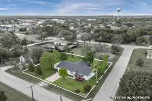 417 8th St, Justin, TX 76247 - Photo 2