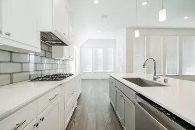 17311 Texas Pistache Drive, Dallas, TX 75252 - Photo 12