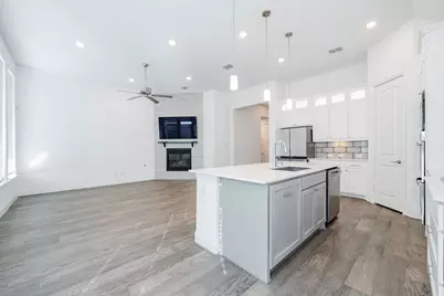 17311 Texas Pistache Drive, Dallas, TX 75252 - Photo 10