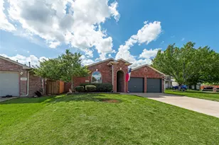 2219 Spruce Cir, McKinney, TX 75071 - Photo 2