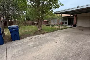 2101 Meredith Ln, Garland, TX 75042 - Photo 12