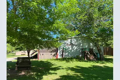 1926 Roadrunner Road, Possum Kingdom Lake, TX 76449 - Photo 4