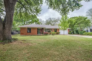 1018 W Avenue F, Garland, TX 75040 - Photo 2
