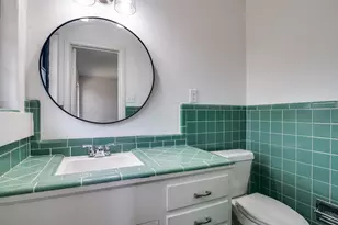 1018 W Avenue F, Garland, TX 75040 - Photo 24