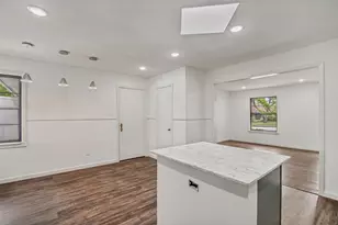 1018 W Avenue F, Garland, TX 75040 - Photo 12