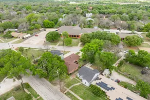 713 E Franklin St, Hillsboro, TX 76645 - Photo 20