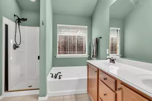 6548 Fairview Dr, Watauga, TX 76148 - Photo 18