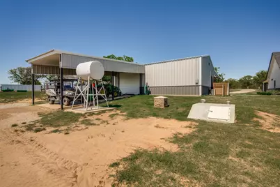 250 Belcher Road, Bowie, TX 76230 - Photo 34