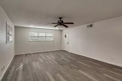 411 N 5th Avenue, Munday, TX 76371 - Photo 4