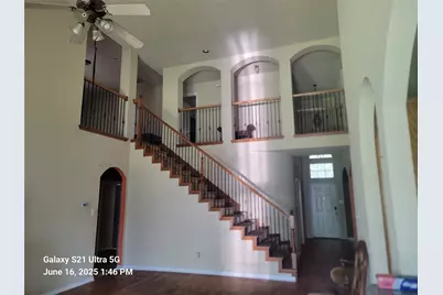 417 Silver Creek Drive, DeSoto, TX 75115 - Photo 2