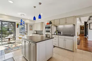 1207 Middlebrook Pl, Dallas, TX 75208 - Photo 14