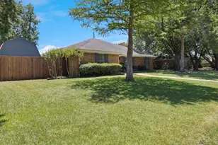 1501 Austrian Rd, Grand Prairie, TX 75050 - Photo 4