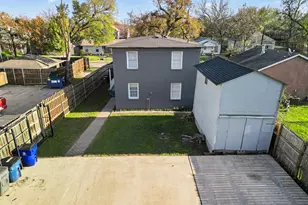 4723 Tremont St, Dallas, TX 75246 - Photo 8