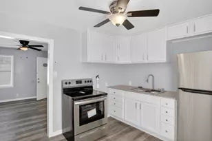 4723 Tremont St, Dallas, TX 75246 - Photo 4