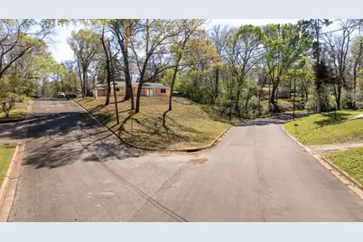 1112 Swanson Drive, Palestine, TX 75801 - Photo 36