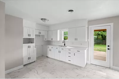 4238 Martin Luther King Freeway, Fort Worth, TX 76119 - Photo 18