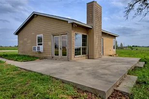 688 Alamo Rd, Montague, TX 76251 - Photo 22