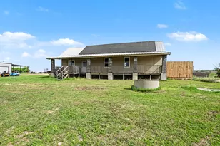 6694 Hutcheson Hill Rd, Springtown, TX 76082 - Photo 24