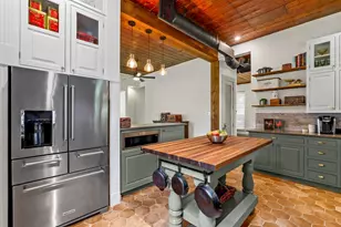 115 N 1st St, Midlothian, TX 76065 - Photo 16