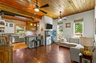 115 N 1st St, Midlothian, TX 76065 - Photo 6