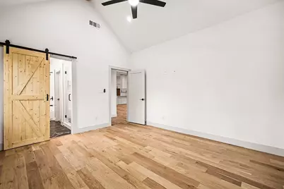 1931 Muncie Avenue, Dallas, TX 75212 - Photo 14