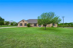 100 Pinnacle Cir, Aledo, TX 76008 - Photo 1