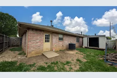 5213 Mimi Court, Dallas, TX 75211 - Photo 26