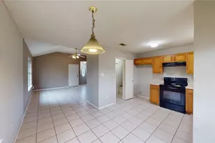 5213 Mimi Ct, Dallas, TX 75211 - Photo 8