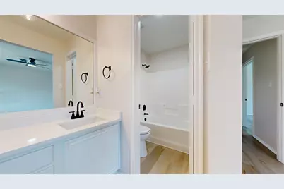 5213 Mimi Court, Dallas, TX 75211 - Photo 16