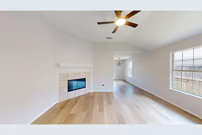 5213 Mimi Court, Dallas, TX 75211 - Photo 6