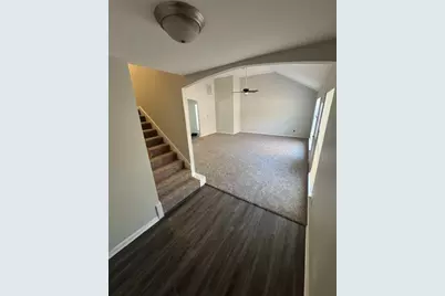 136 Cliff Heights Circle, Dallas, TX 75241 - Photo 2