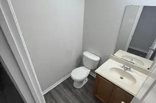 136 Cliff Height Cir, Dallas, TX 75241 - Photo 4