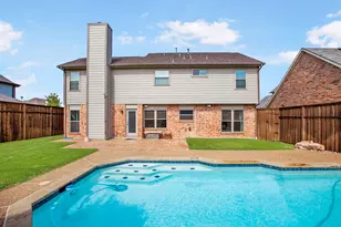 8204 Tavaros Dr, Plano, TX 75024 - Photo 2