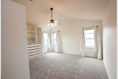 8204 Tavaros Drive, Plano, TX 75024 - Photo 32