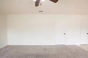 8204 Tavaros Dr, Plano, TX 75024 - Photo 20