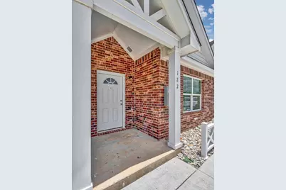 128 Morris Court, McGregor, TX 76657 - Photo 2