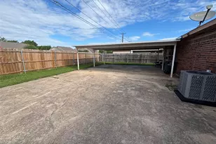 1008 Poplar St, Benbrook, TX 76126 - Photo 18